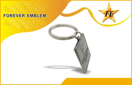 Κράμα τετραγωνικό προωθητικό Keychains ψευδάργυρου σιδήρου σμάλτων για τα δώρα επετείου